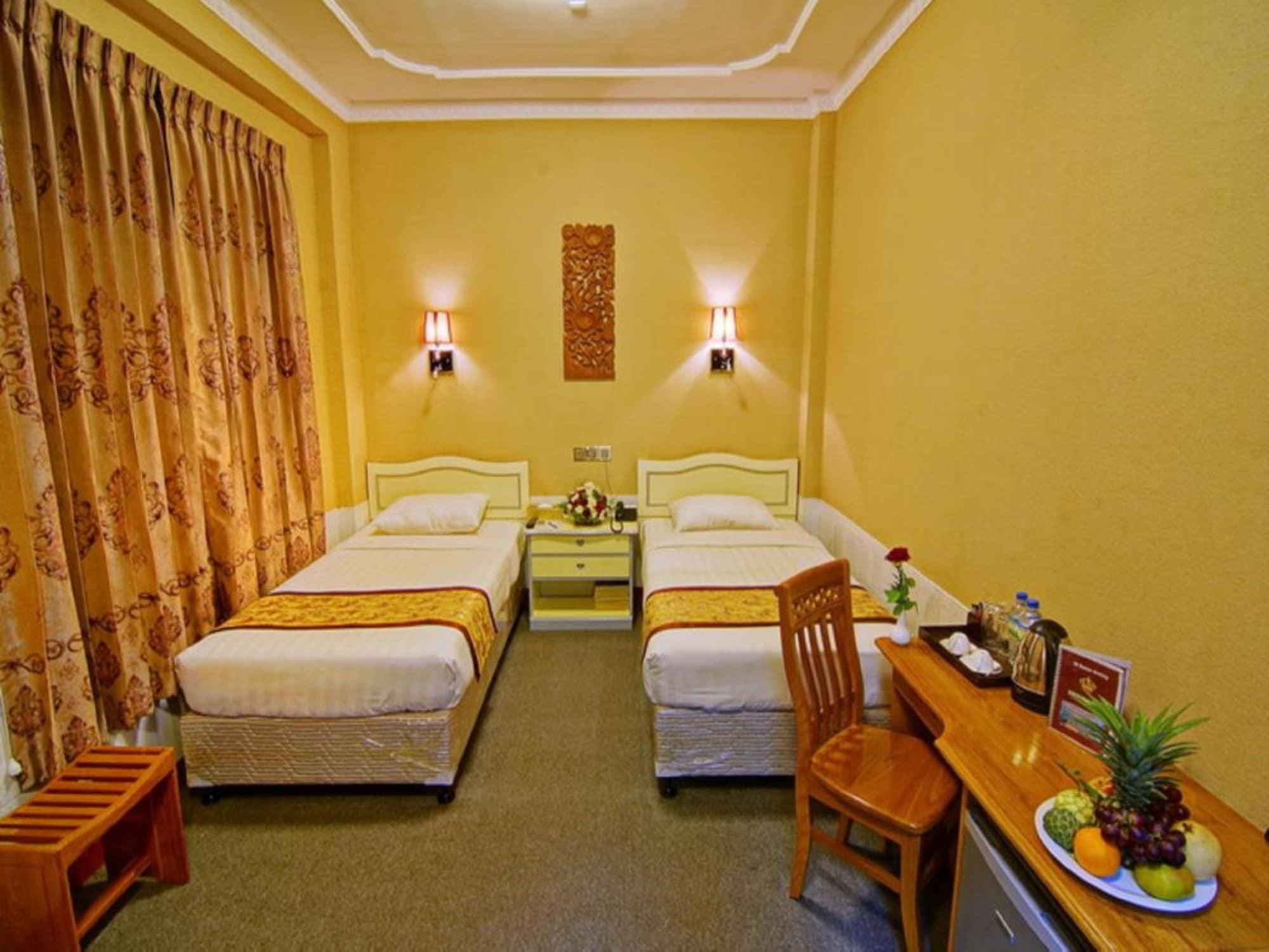 Smart Hotel Mandalay Esterno foto