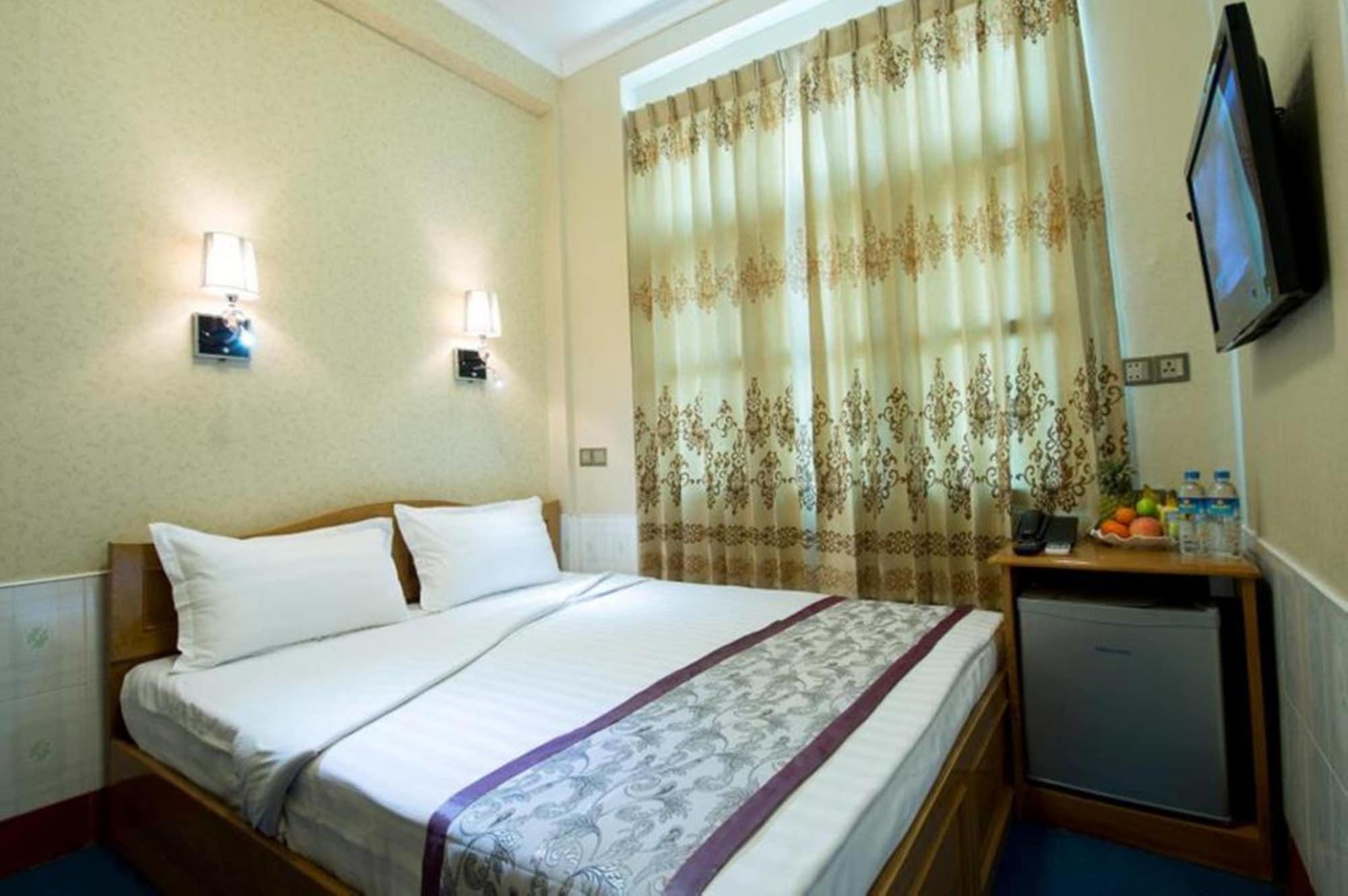 Smart Hotel Mandalay Esterno foto