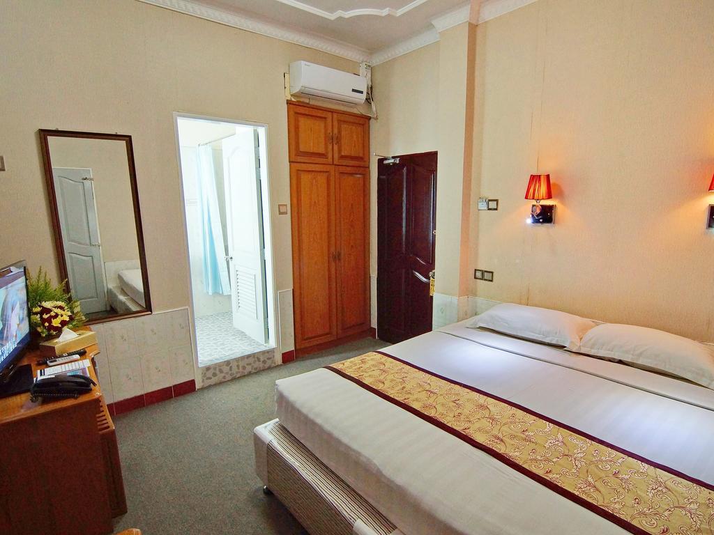 Smart Hotel Mandalay Esterno foto