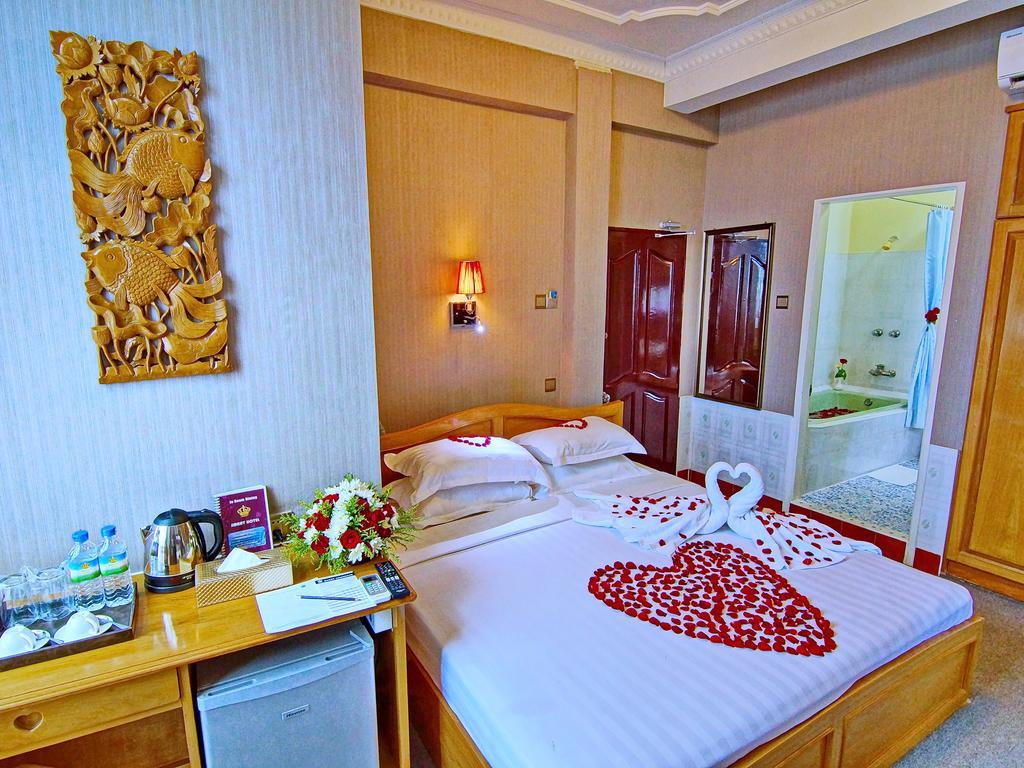Smart Hotel Mandalay Esterno foto