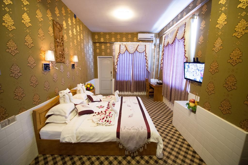 Smart Hotel Mandalay Esterno foto